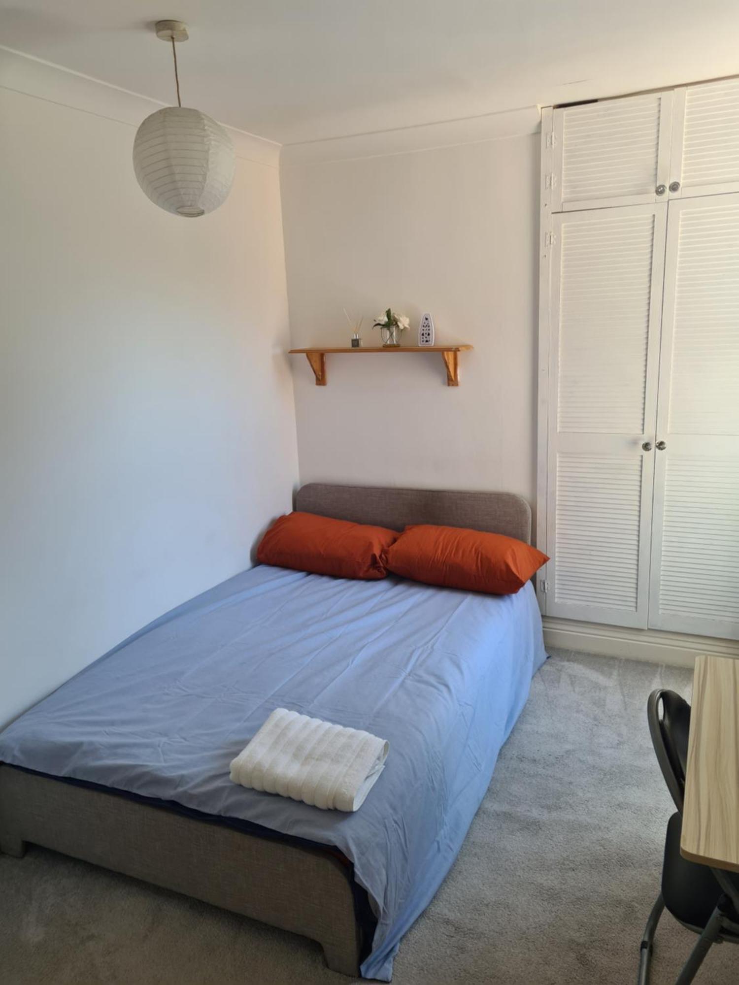 A Private & Beautiful Bedroom With Shared Bathroom In The Heart Of Bournemouth Exterior foto