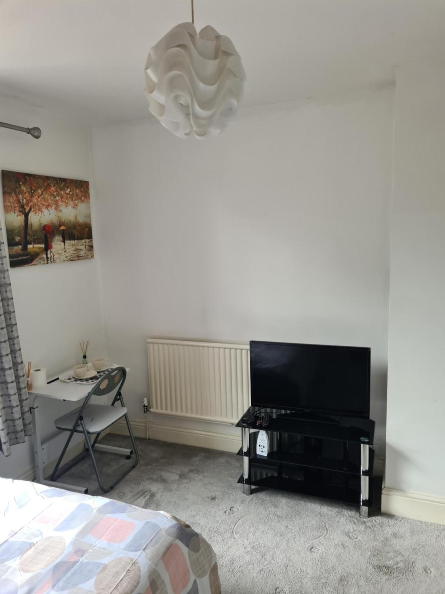 A Private & Beautiful Bedroom With Shared Bathroom In The Heart Of Bournemouth Exterior foto
